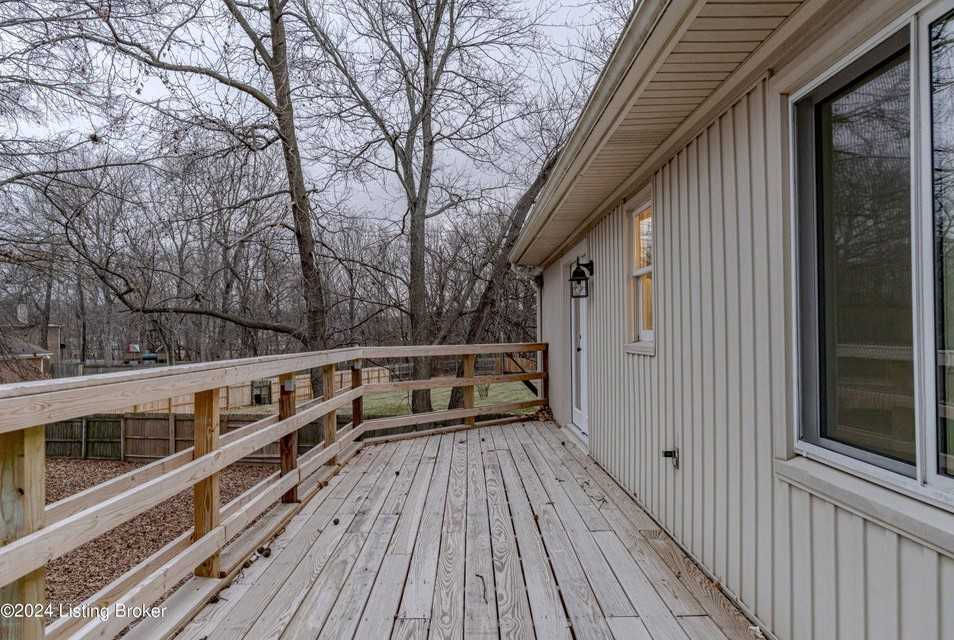 7200 Ben Franklin Court, Louisville, KY, USA, 40214 - Thumbnail 3