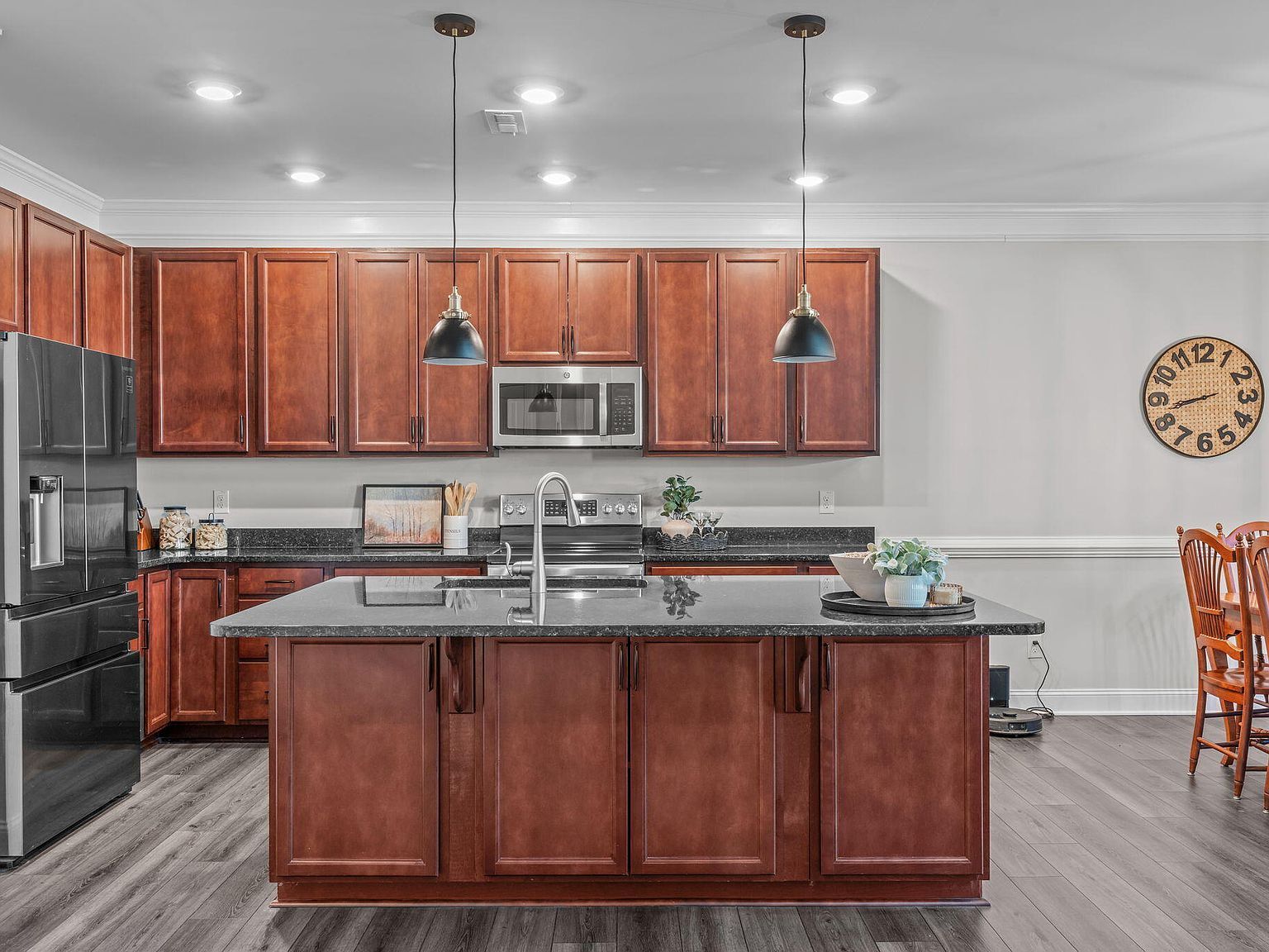 1724 Fairing View Way Fuquay Varina, NC 27526 - Thumbnail 3