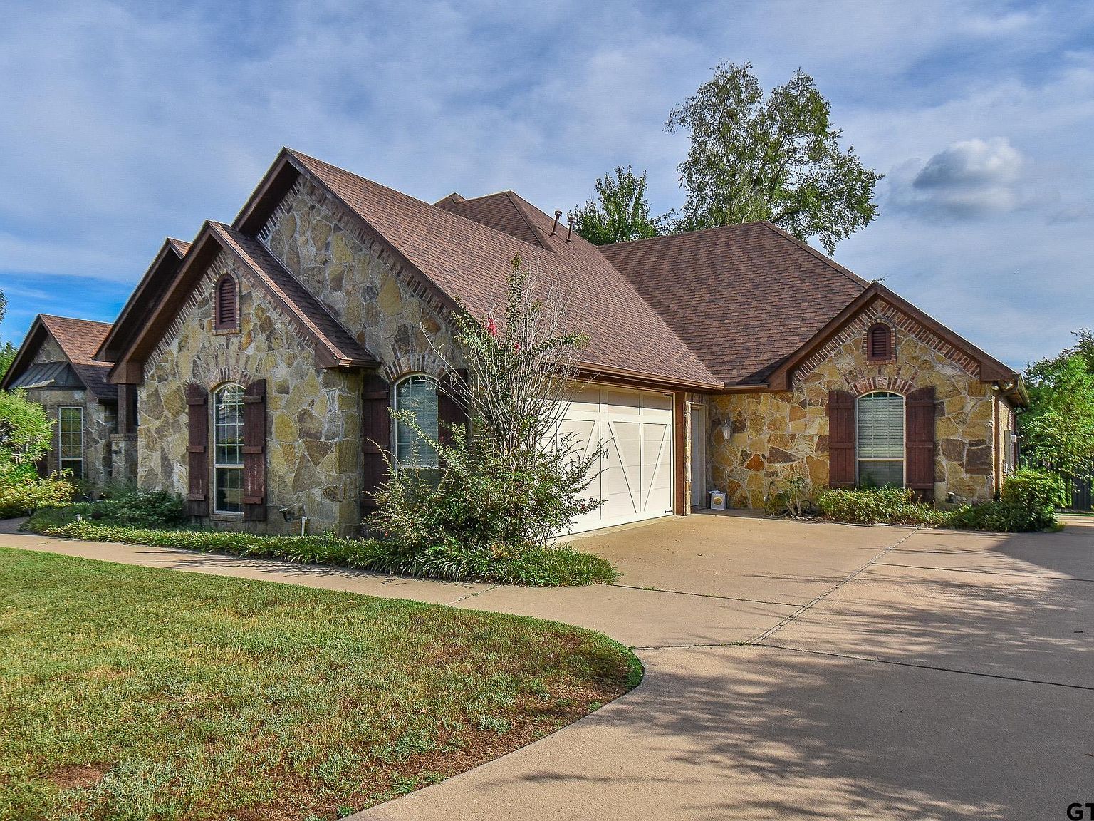 1326 Hermitage Ct Tyler, TX 75703 - Thumbnail 3