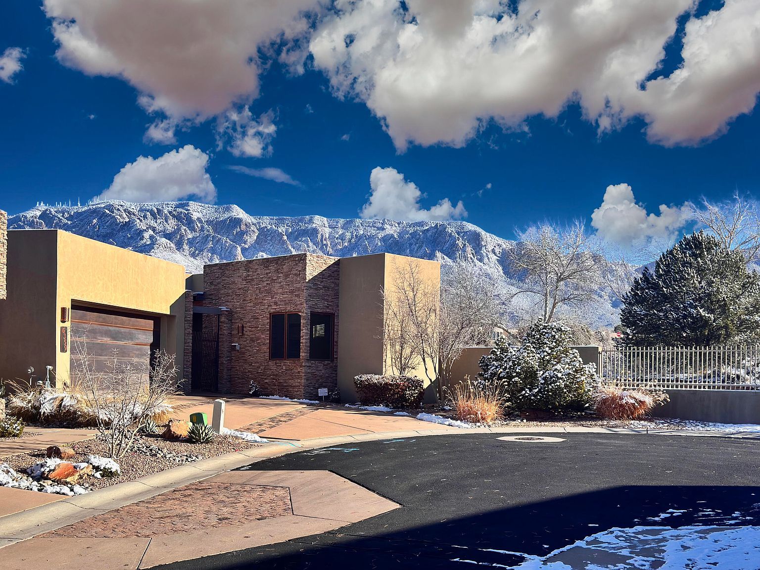 6359 Cliffbrush Ln NE Albuquerque, NM 87111 - Thumbnail 3