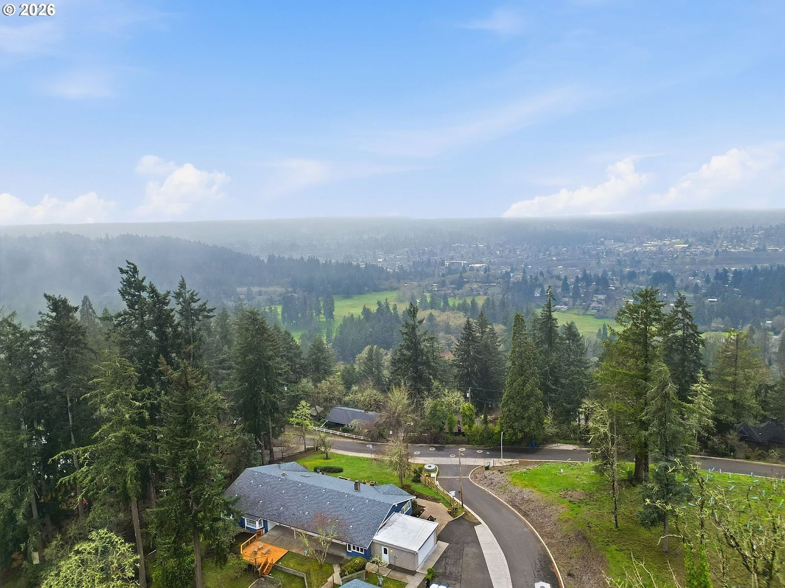 2693 Cupola Dr Eugene, OR 97403 - Thumbnail 3