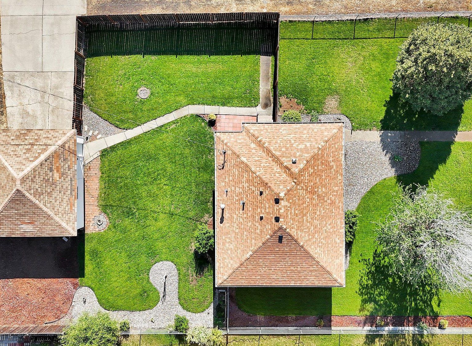 1529 E Bismark Ave Spokane, WA 99208 - Thumbnail 3