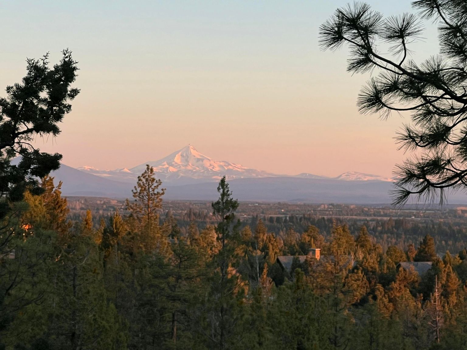 3341 NW Panorama Dr Bend, OR 97703 - Thumbnail 3