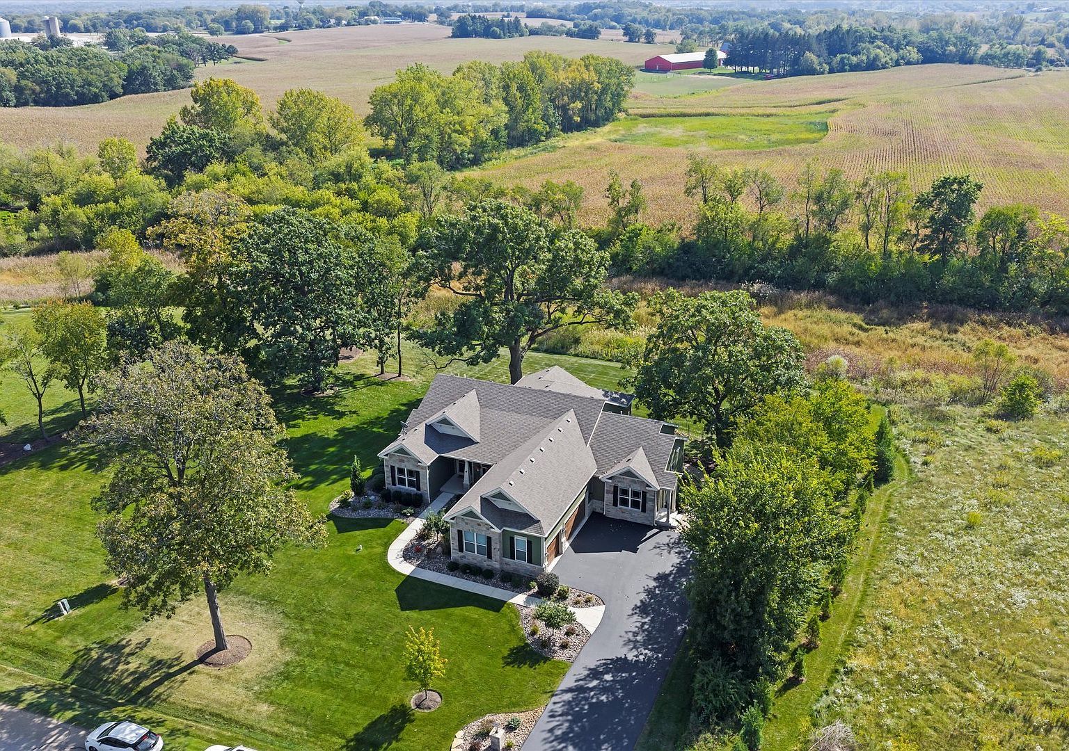 2503 Justen Farm Ln Ringwood, IL 60072 - Thumbnail 3