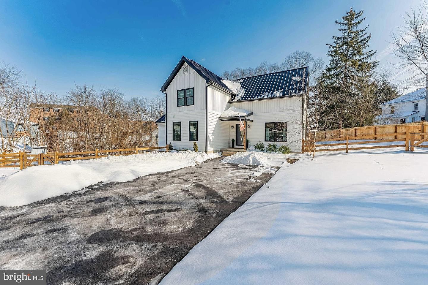 38 E 5th Ave Collegeville, PA 19426 - Thumbnail 3