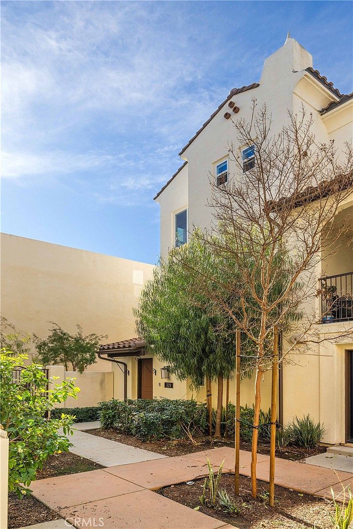 329 Ford Costa Mesa, CA 92627 - Thumbnail 3