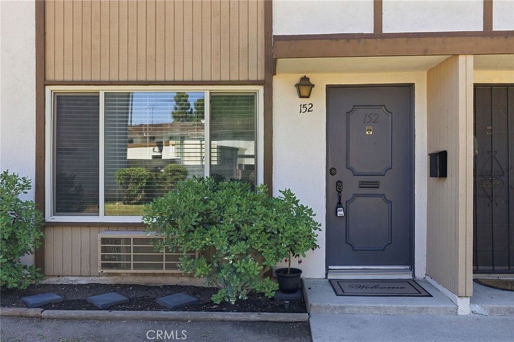 1722 Mitchell Ave APT 152 Tustin, CA 92780 - Thumbnail 3