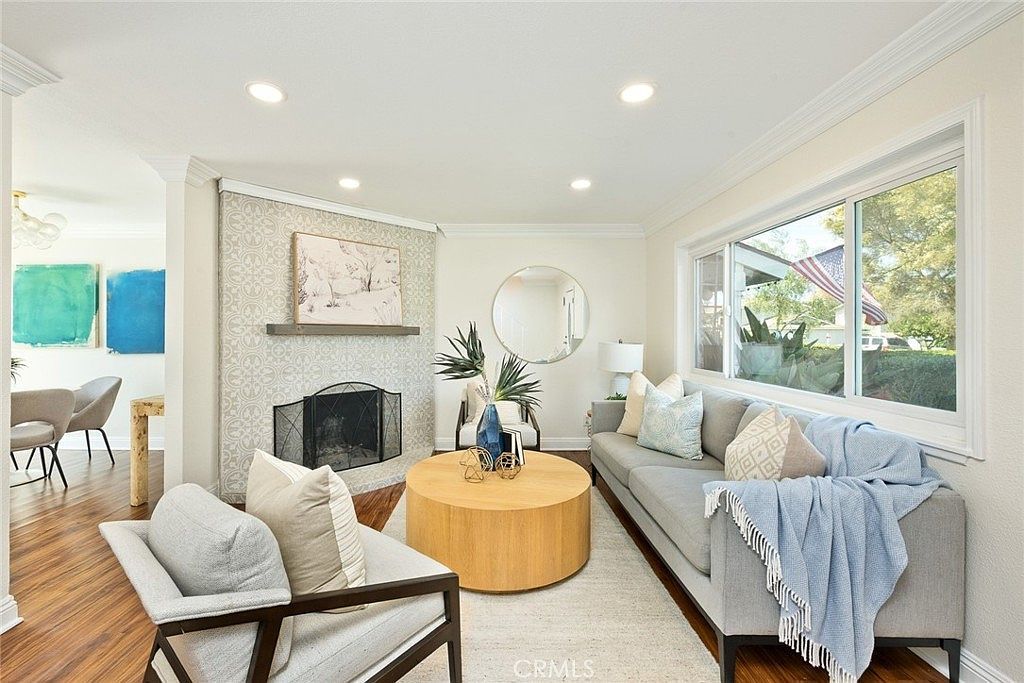 19868 Piccadilly Ln Huntington Beach, CA 92646 - Thumbnail 3