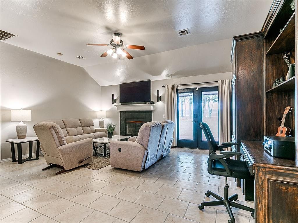 11550 Stonecrest Guthrie, OK 73044 - Thumbnail 3