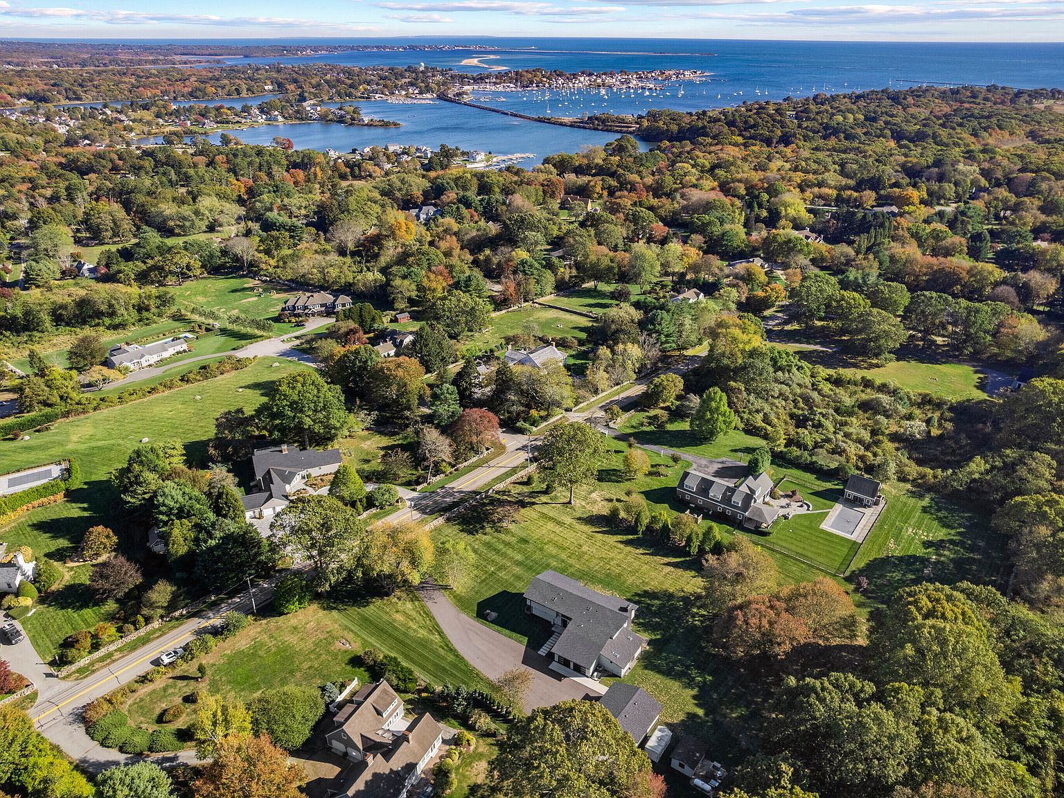 75 Montauk Ave Stonington, CT 06378 - Thumbnail 3