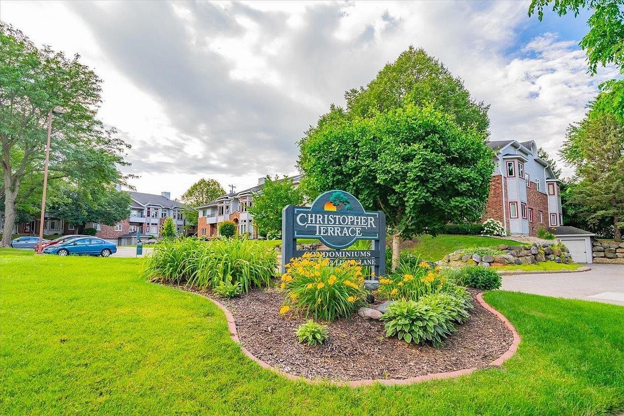 2233 Luann Ln APT 2 Madison, WI 53713 - Thumbnail 3