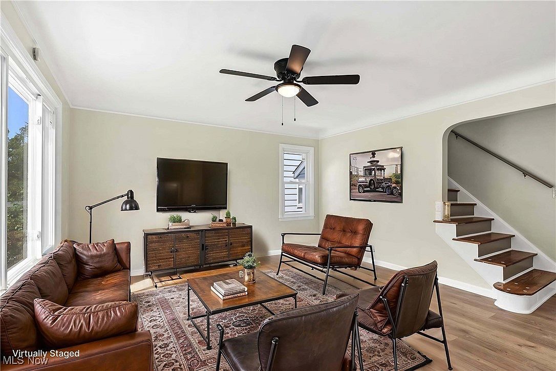 20801 Morris Ave Euclid, OH 44123 - Thumbnail 3