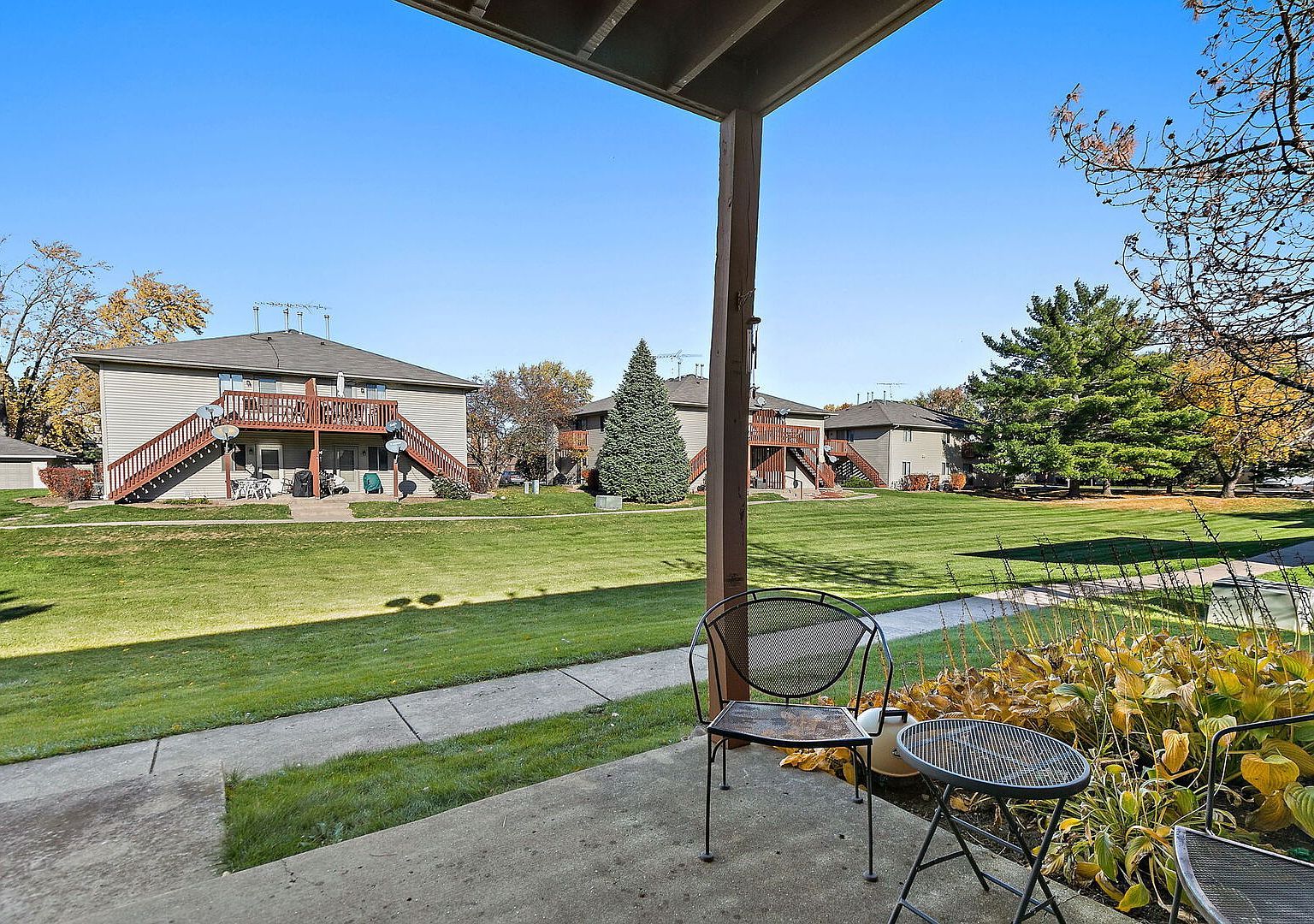 480 Westwood Ct APT C Crystal Lake, IL 60014 - Thumbnail 3