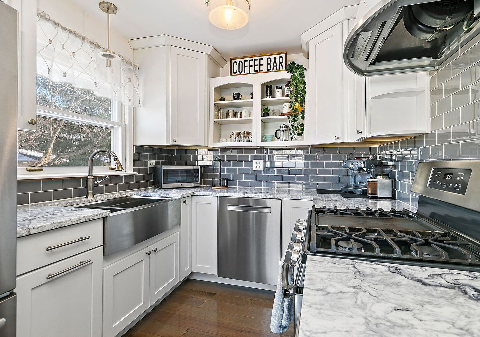 381 Keith Ave Crystal Lake, IL 60014 - Thumbnail 3