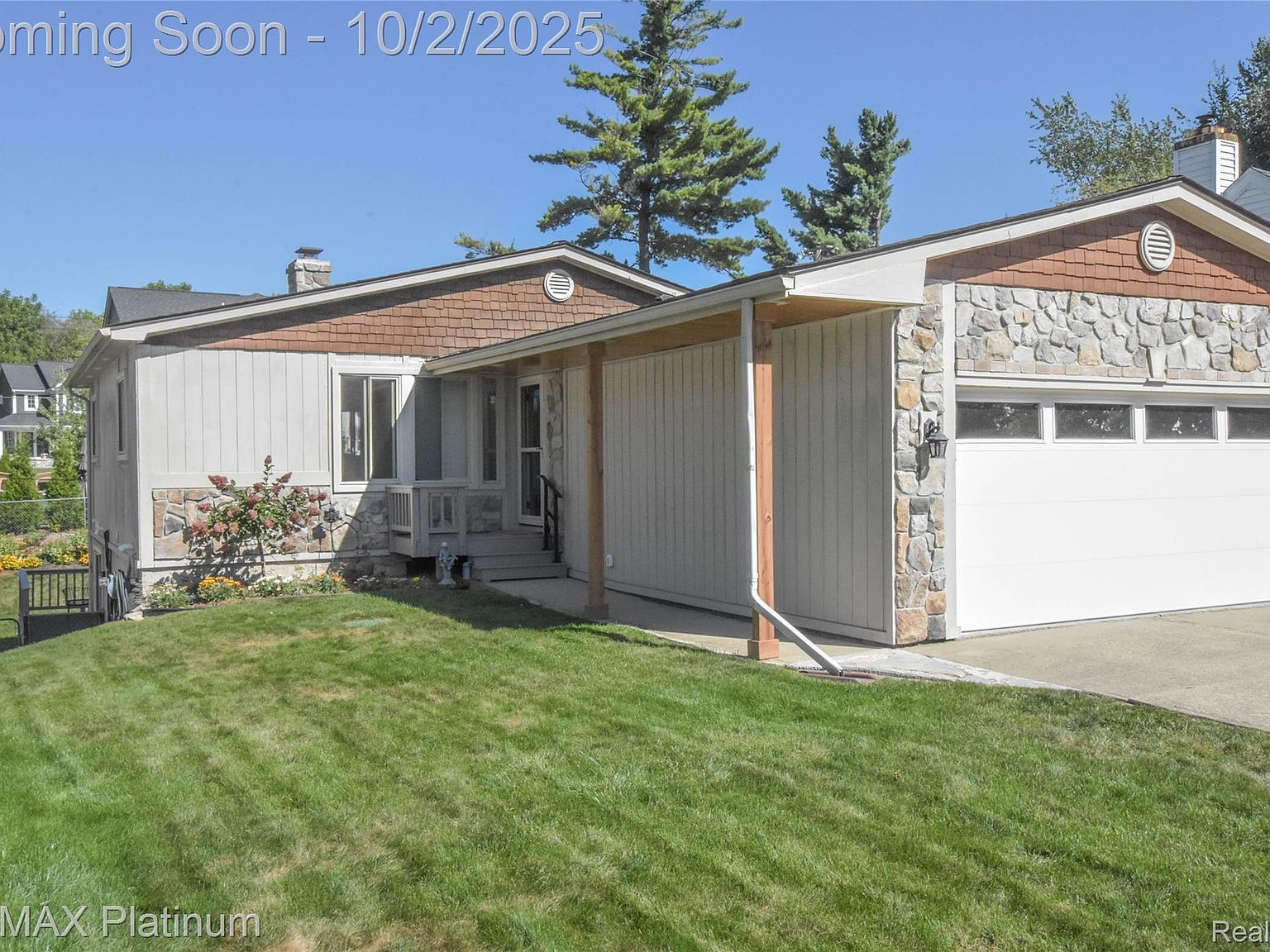 8426 Cooley Beach Dr White Lake, MI 48386 - Thumbnail 3