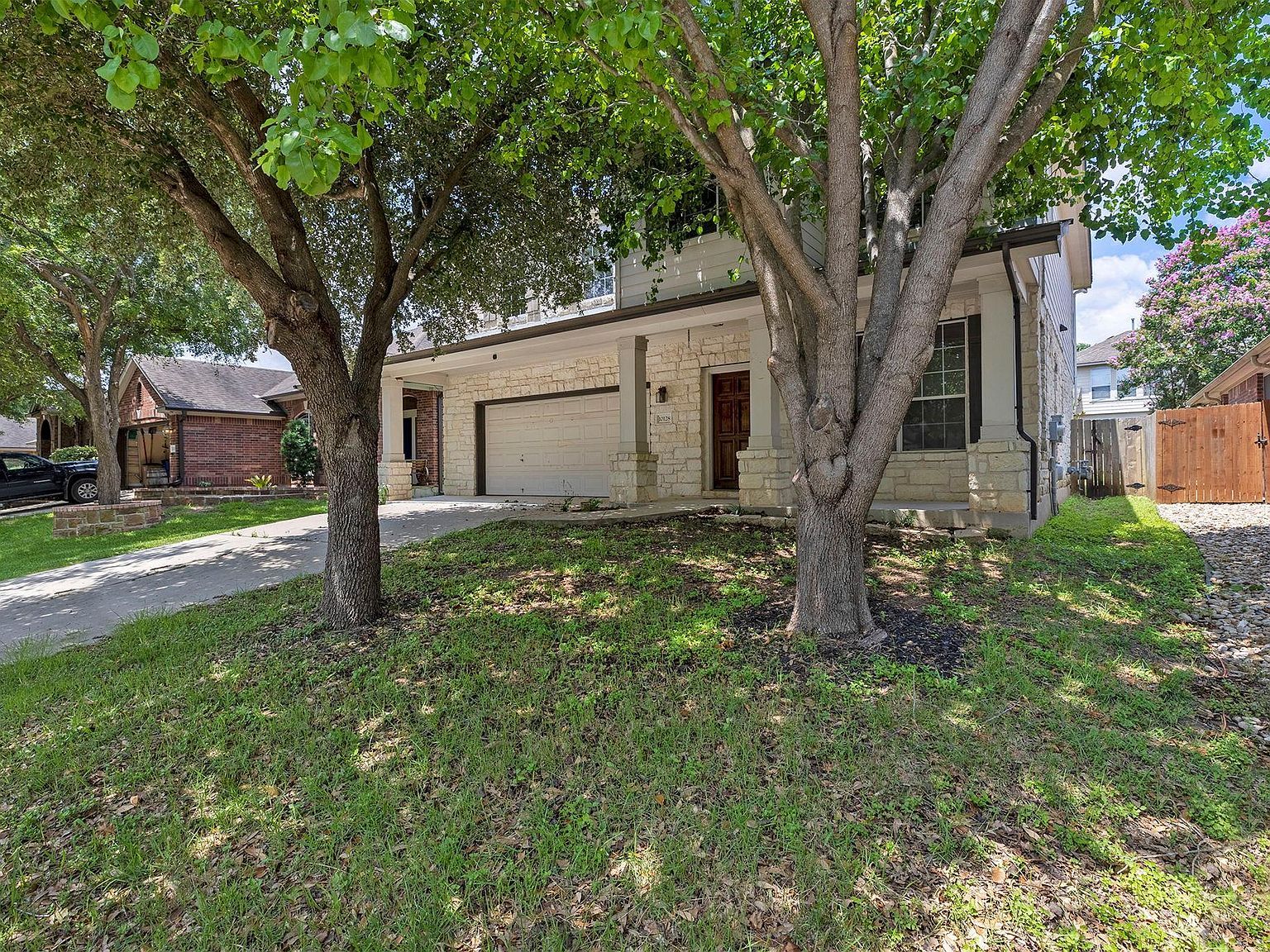 10128 Channel Island Dr Austin, TX 78747 - Thumbnail 3