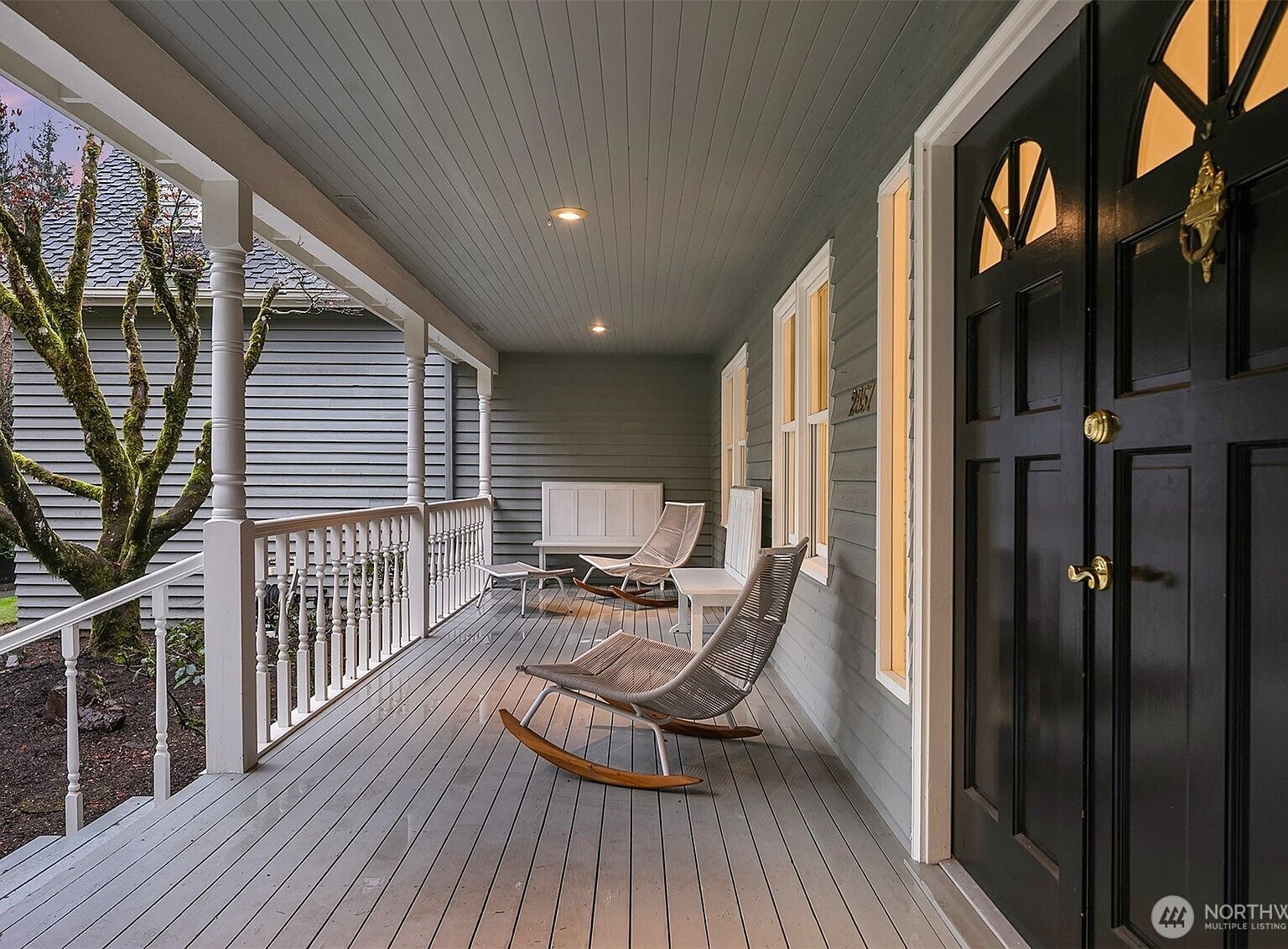 2857 134th Ave NE Bellevue, WA 98005 - Thumbnail 3