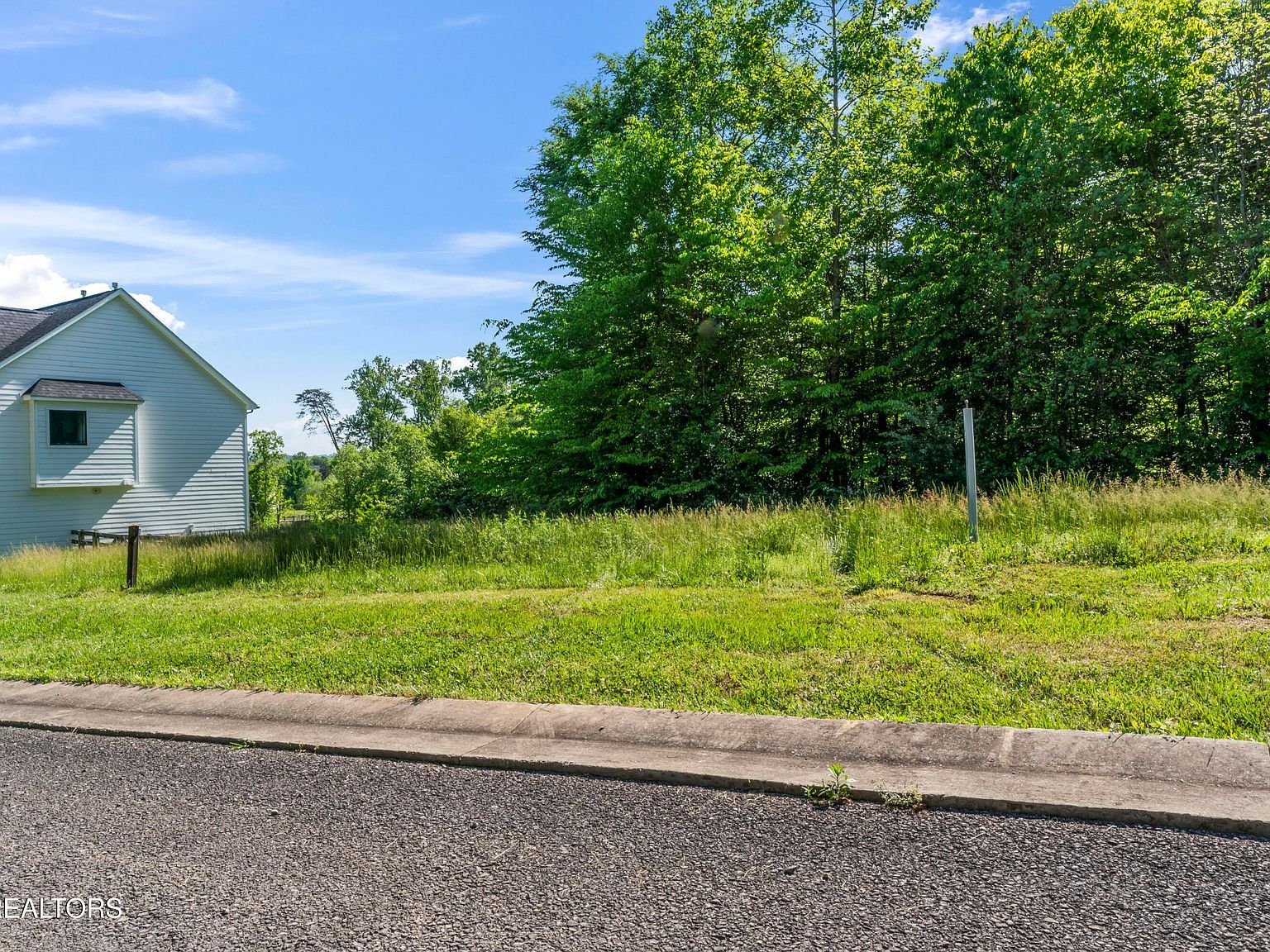 113 Cherry Oak Dr Oak Ridge, TN 37830 - Thumbnail 3