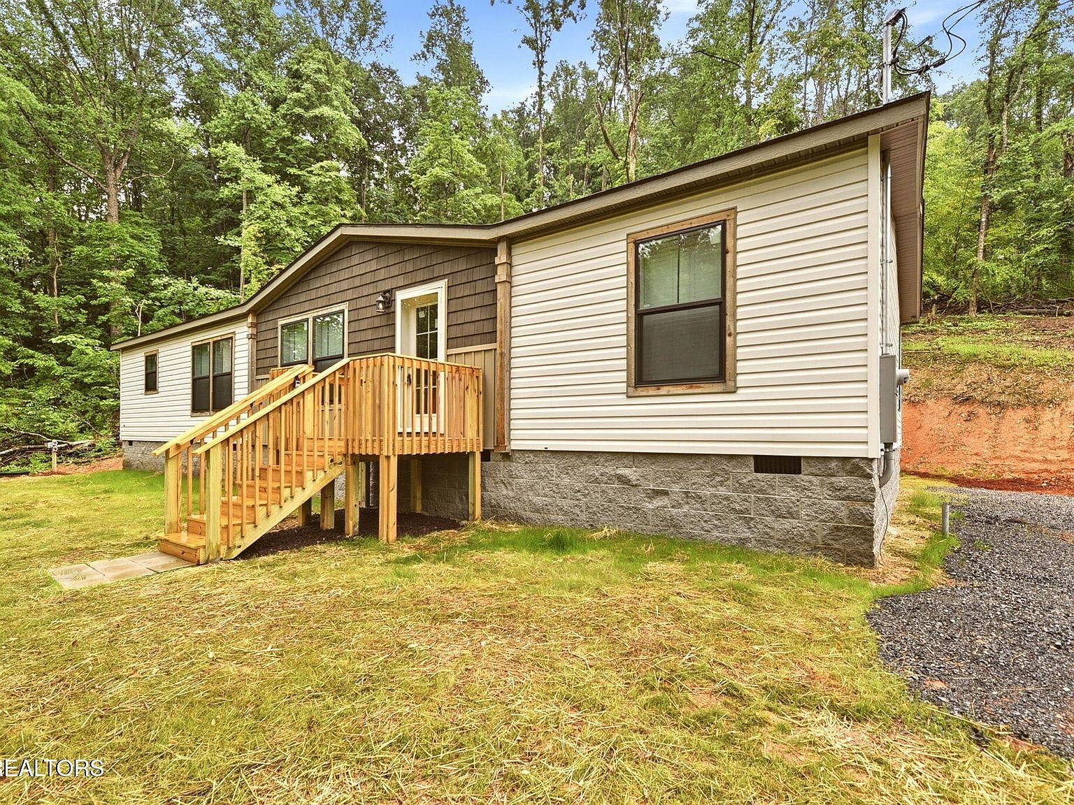 283 Farmers Hollow Rd Clinton, TN 37716 - Thumbnail 3