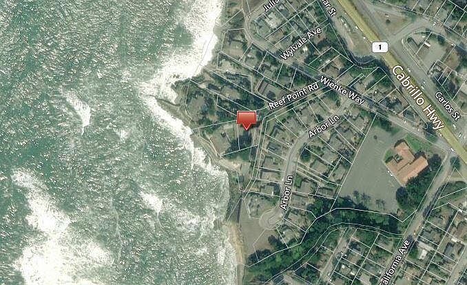 155 Reef Point Rd Moss Beach, CA 94038 - Thumbnail 3