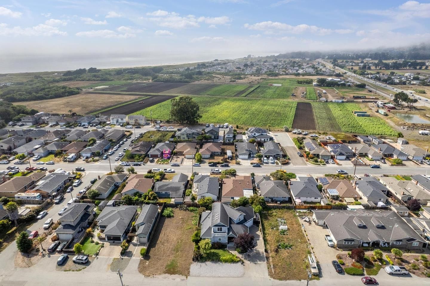 414 Belleville Blvd Half Moon Bay, CA 94019 - Thumbnail 3