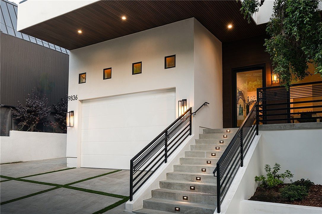 9836 Yoakum Dr Beverly Hills, CA 90210 - Thumbnail 3