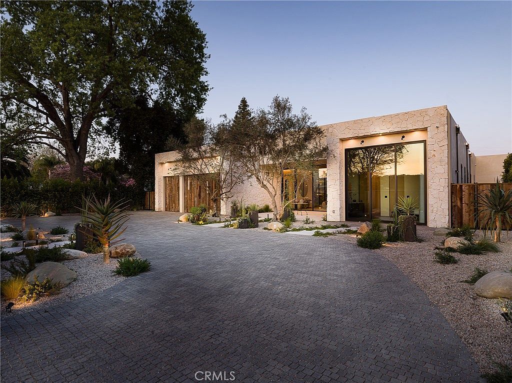 5824 Manton Ave Woodland Hills, CA 91367 - Thumbnail 3