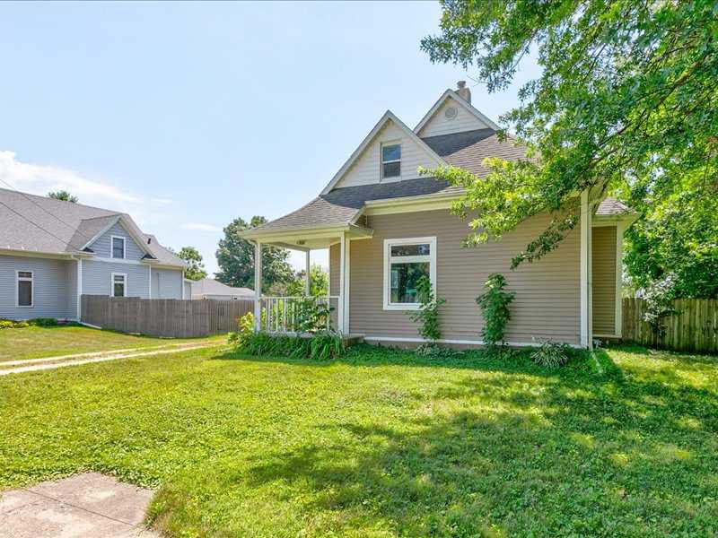 701 South 3rd Avenue East, Newton, IA, USA, 50208 - Thumbnail 3