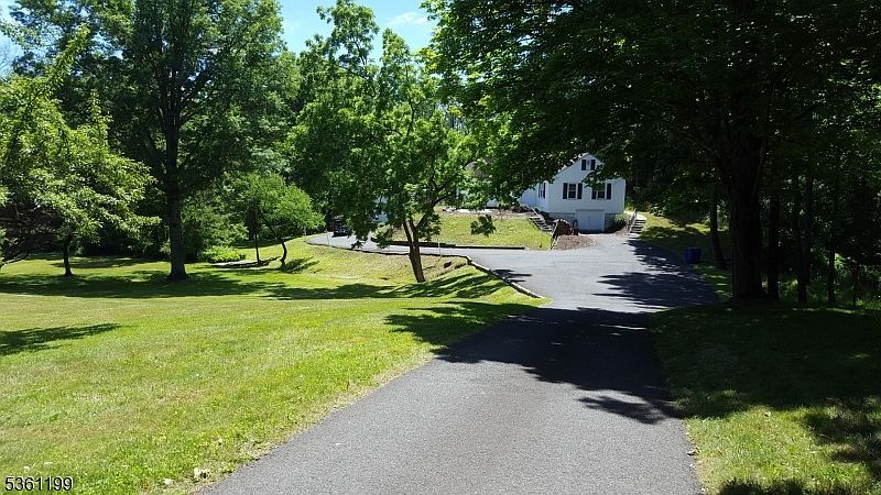 1595 Route 206 Bedminster, NJ 07921 - Thumbnail 3