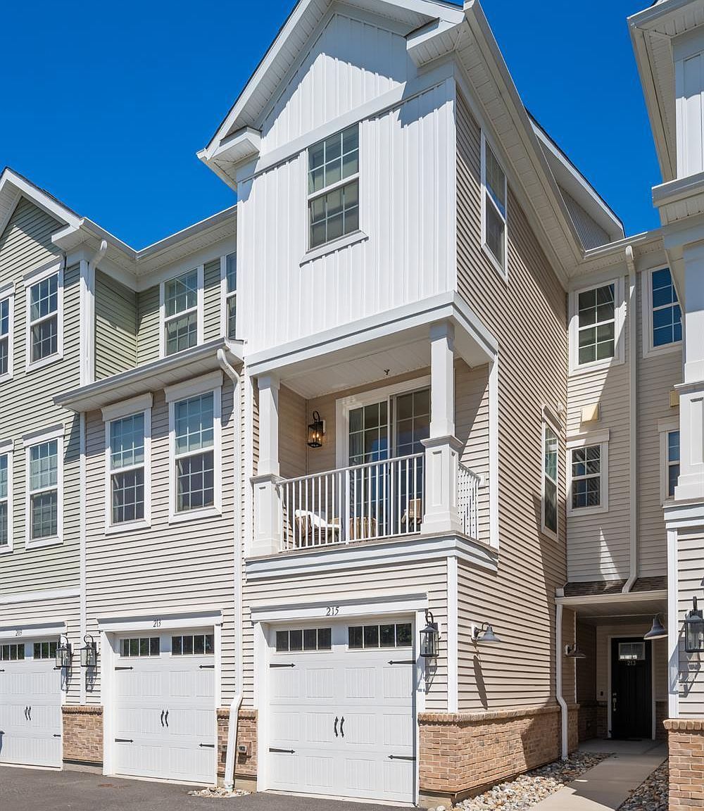 215 Park Ln Dunellen, NJ 08812 - Thumbnail 3