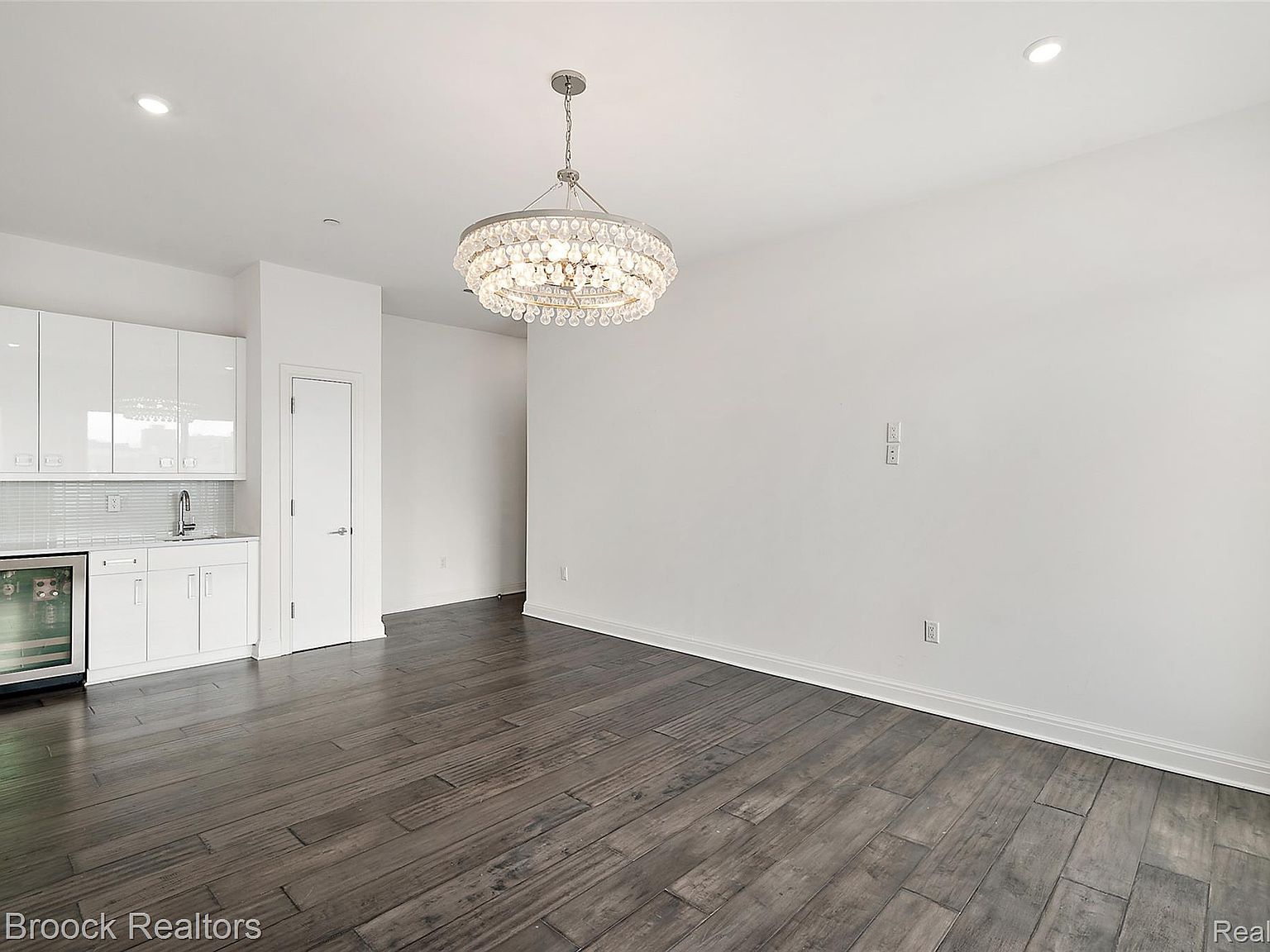 438 Selden St UNIT 401 Detroit, MI 48201 - Thumbnail 3