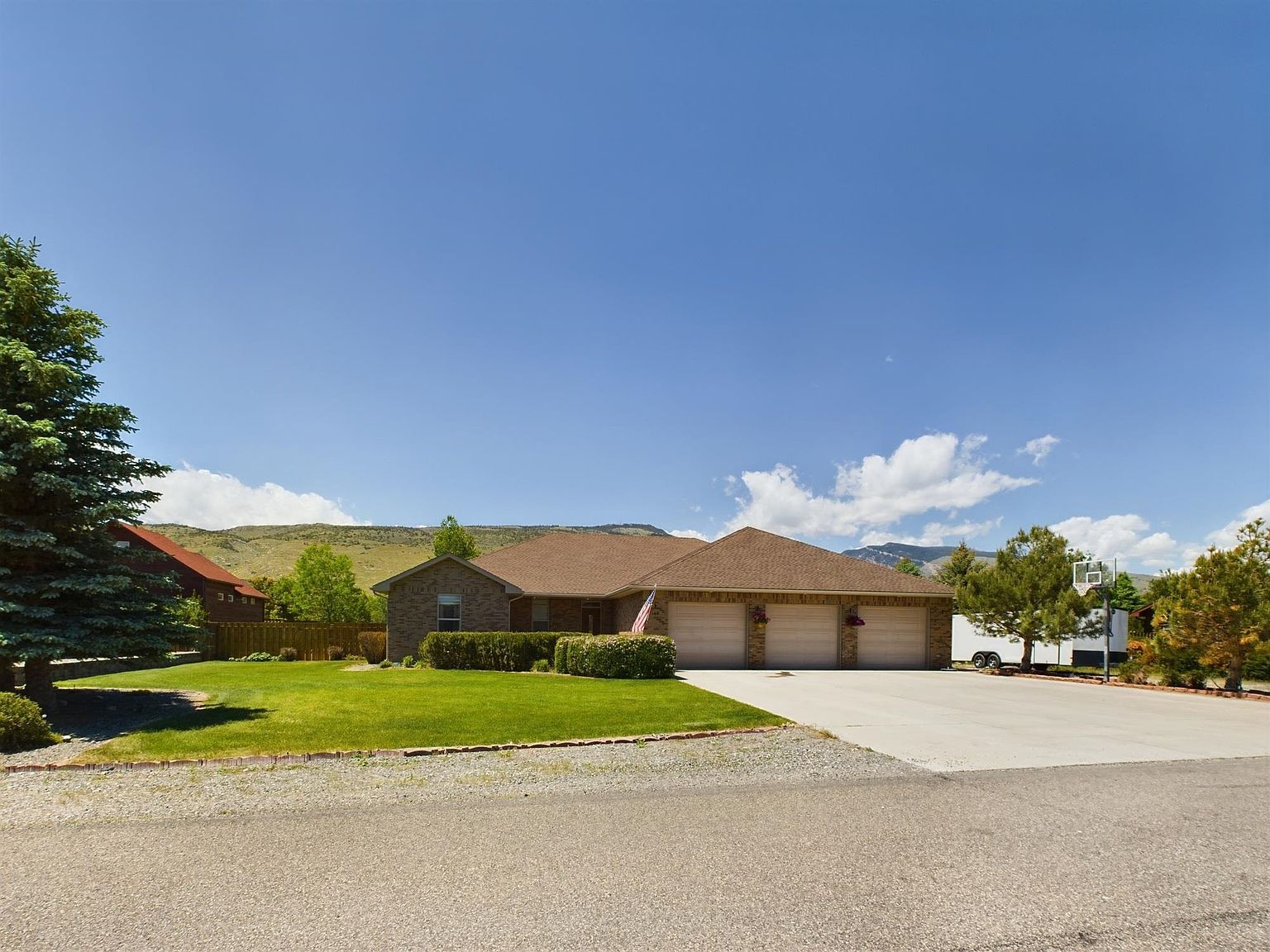 169 S Chugwater Dr Cody, WY 82414 - Thumbnail 3