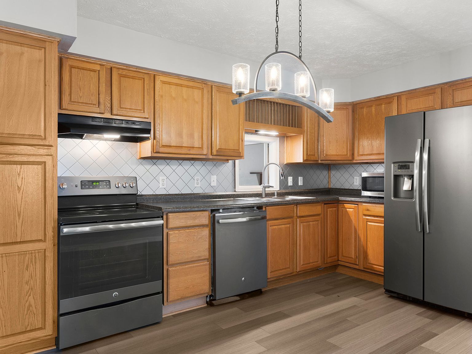 152 Roxanne St Clearfield, KY 40313 - Thumbnail 3