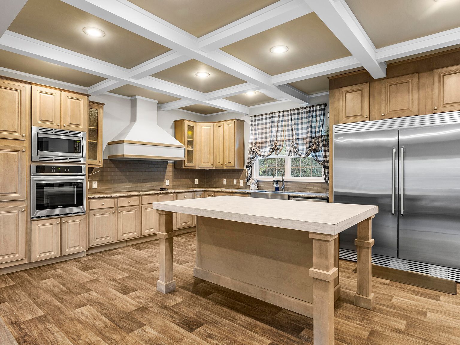 454 E Lick Br Salyersville, KY 41465 - Thumbnail 3