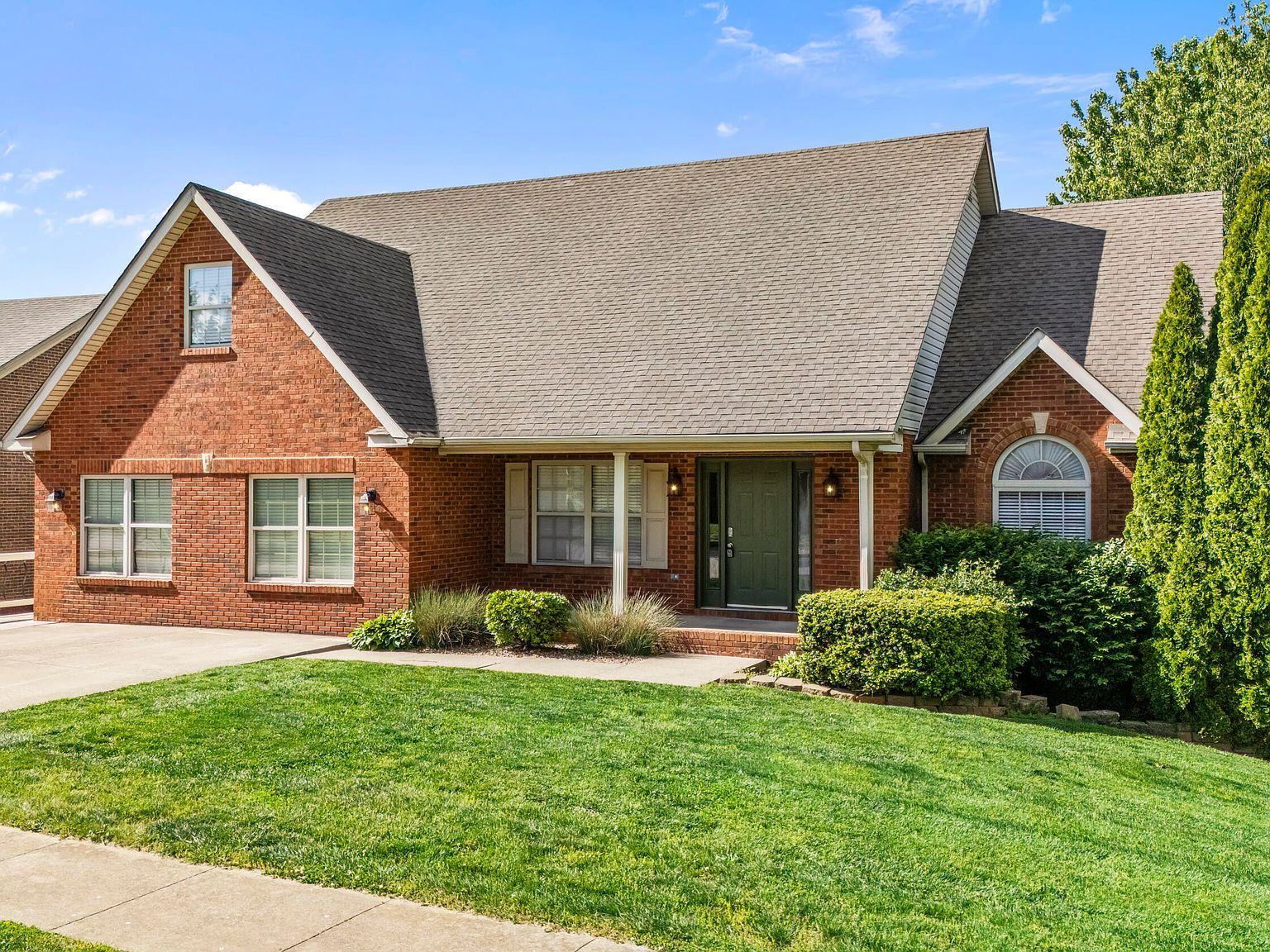 912 Hunter Trl Mount Sterling, KY 40353 - Thumbnail 3