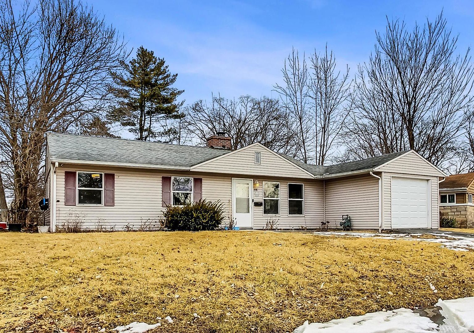 318 Marquette St Park Forest, IL 60466 - Thumbnail 3