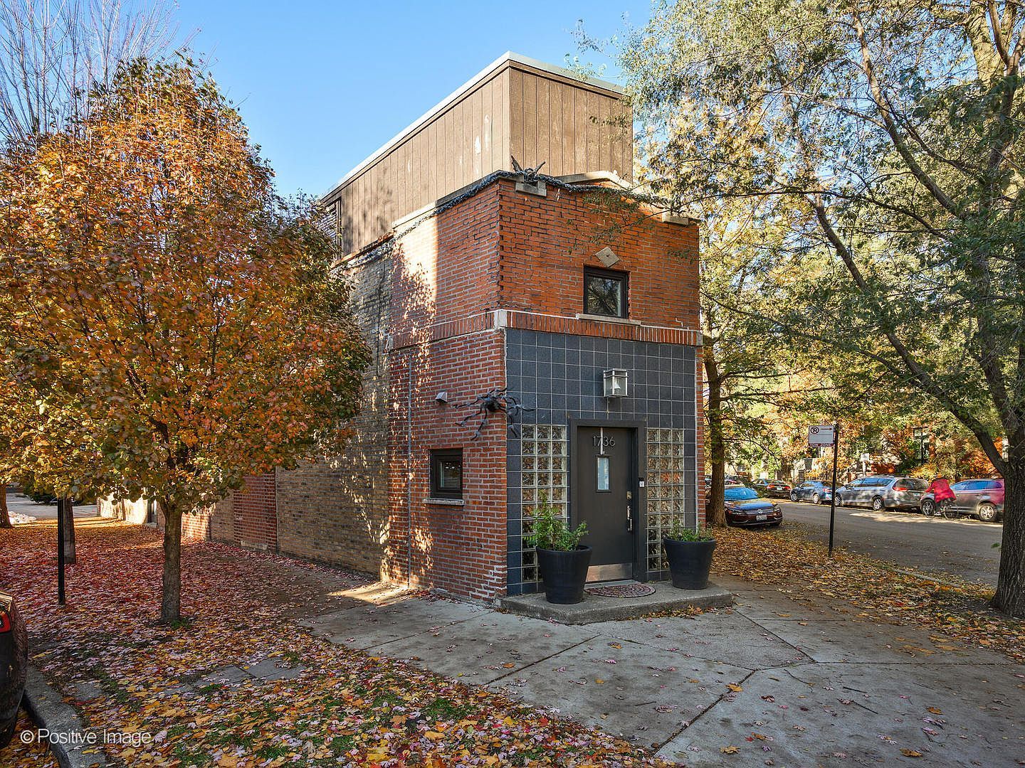 (undisclosed Address) Chicago, IL 60647 - Thumbnail 3