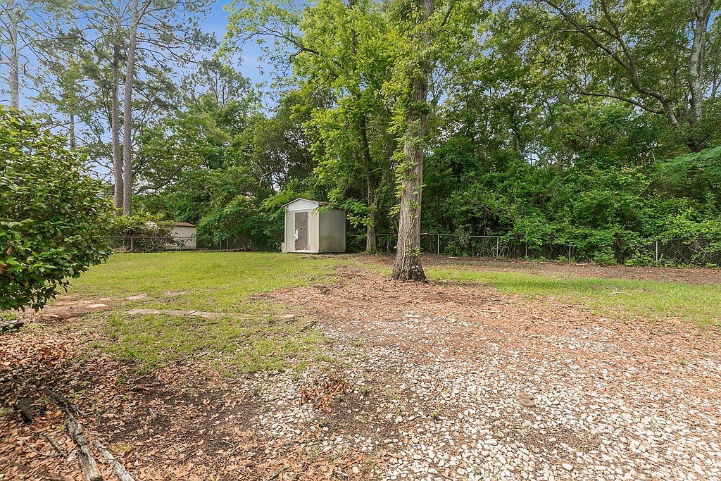 1935 Denton Rd Dothan, AL 36303 - Thumbnail 3