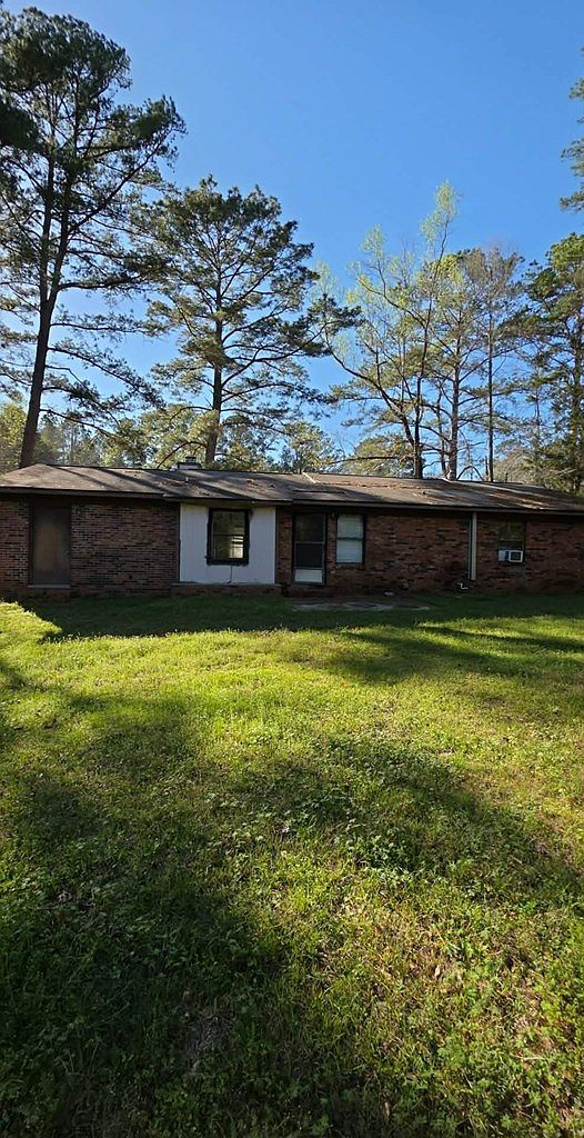 1520 Martin Luther King Jr Ave Ozark, AL 36360 - Thumbnail 3