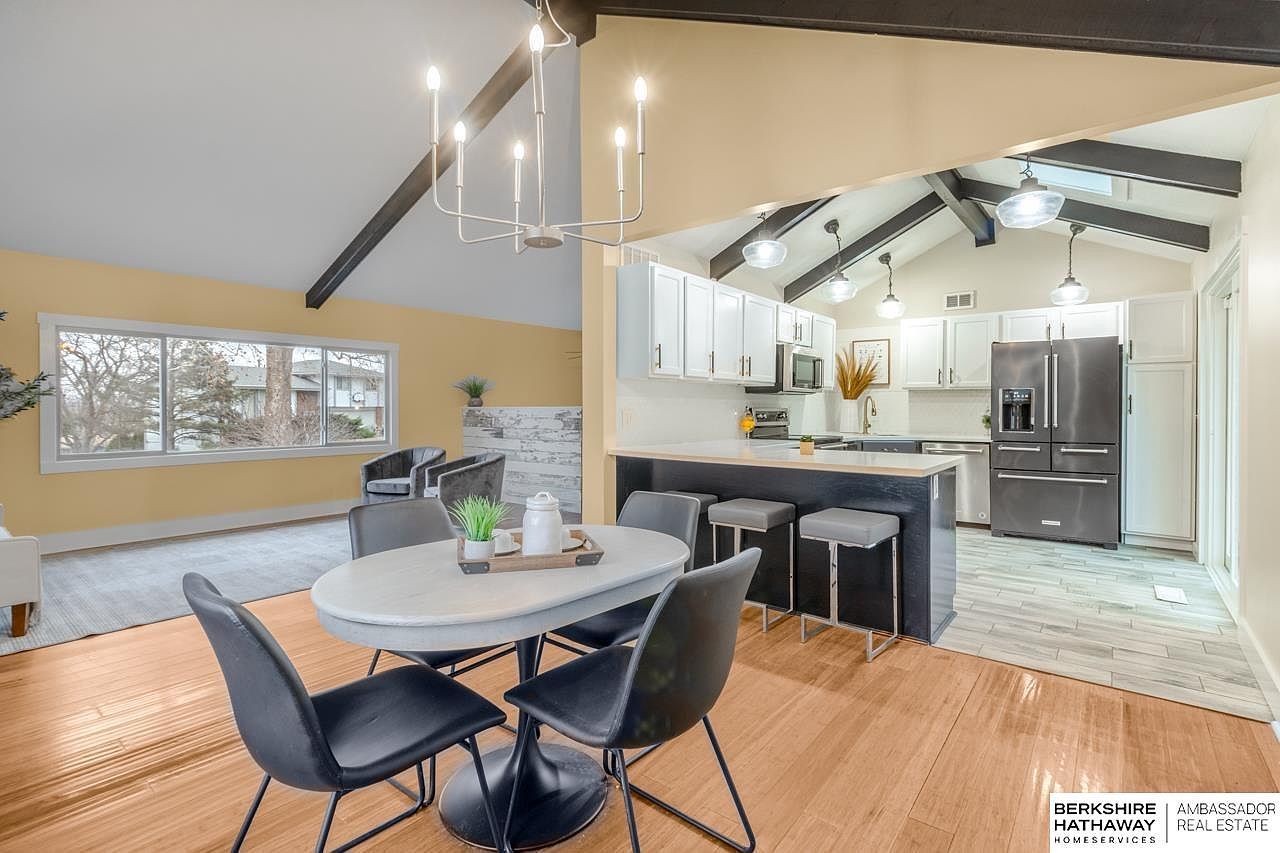 1230 S 164th Ave Omaha, NE 68130 - Thumbnail 3