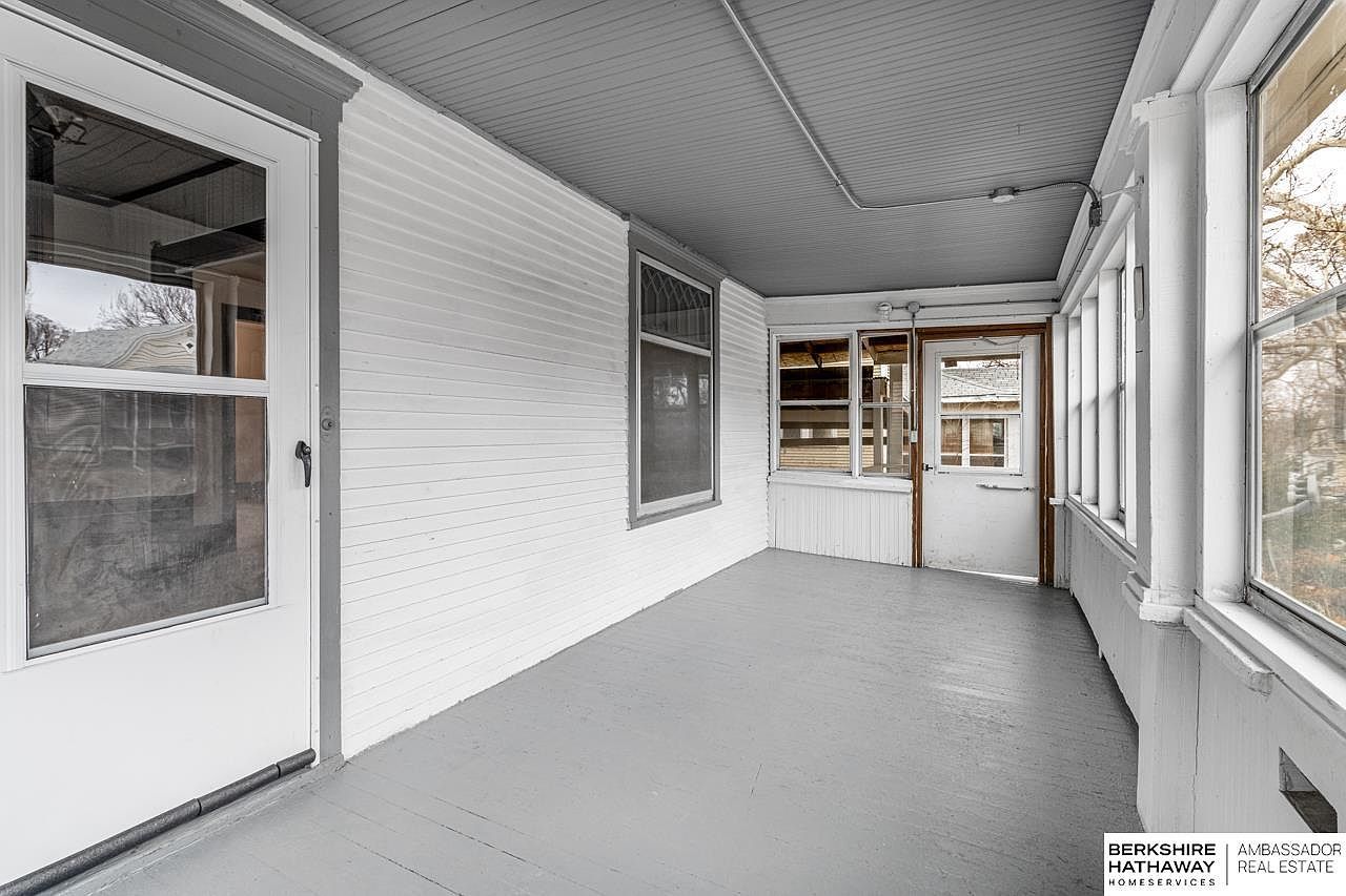 3858 Franklin St Omaha, NE 68111 - Thumbnail 3