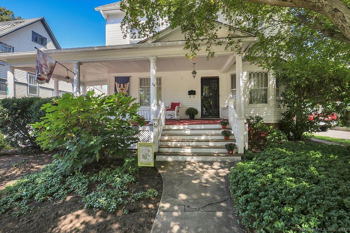 35 Broadview St Bristol, CT 06010 - Thumbnail 3