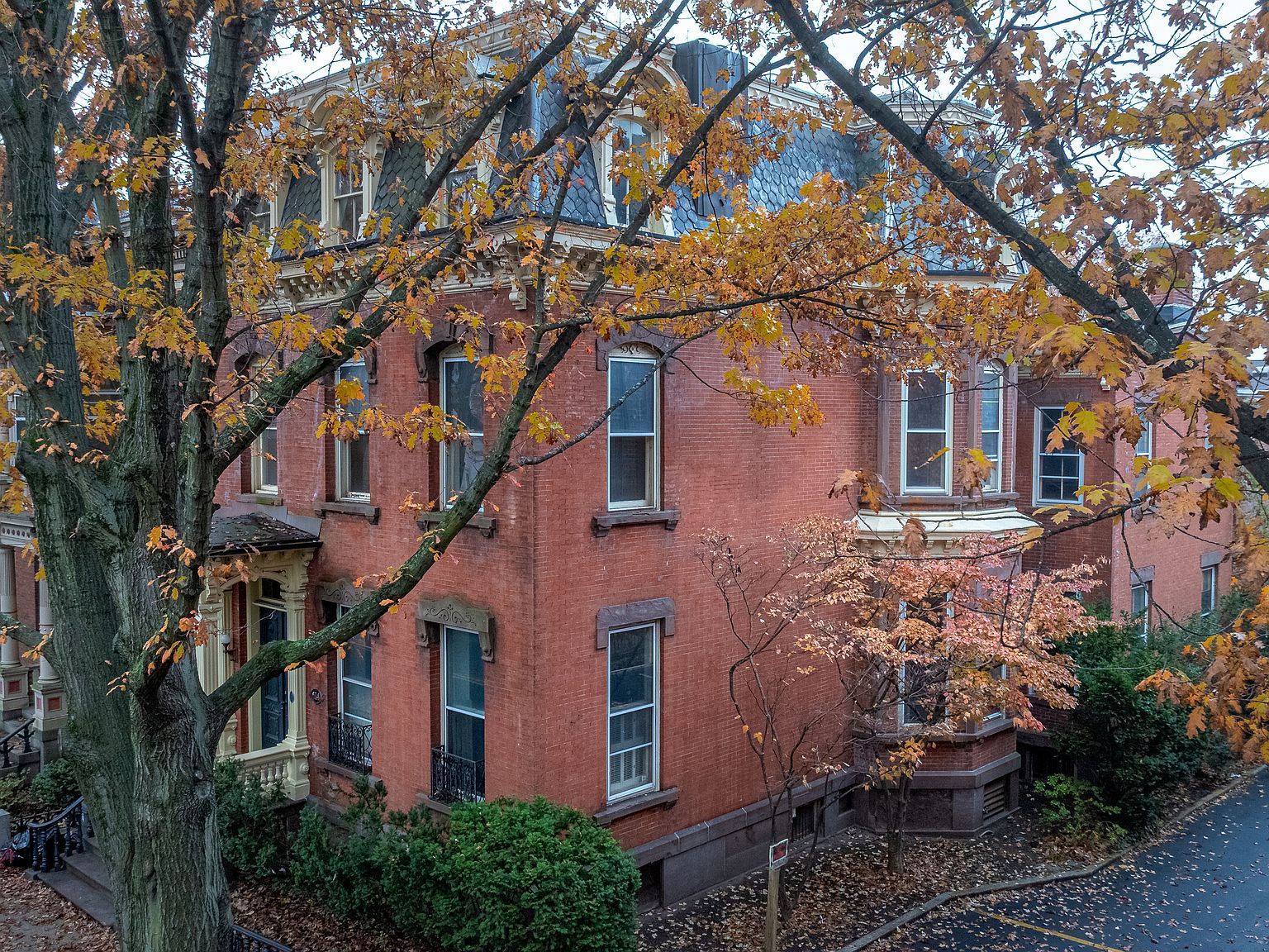 614 Chapel St New Haven, CT 06511 - Thumbnail 3