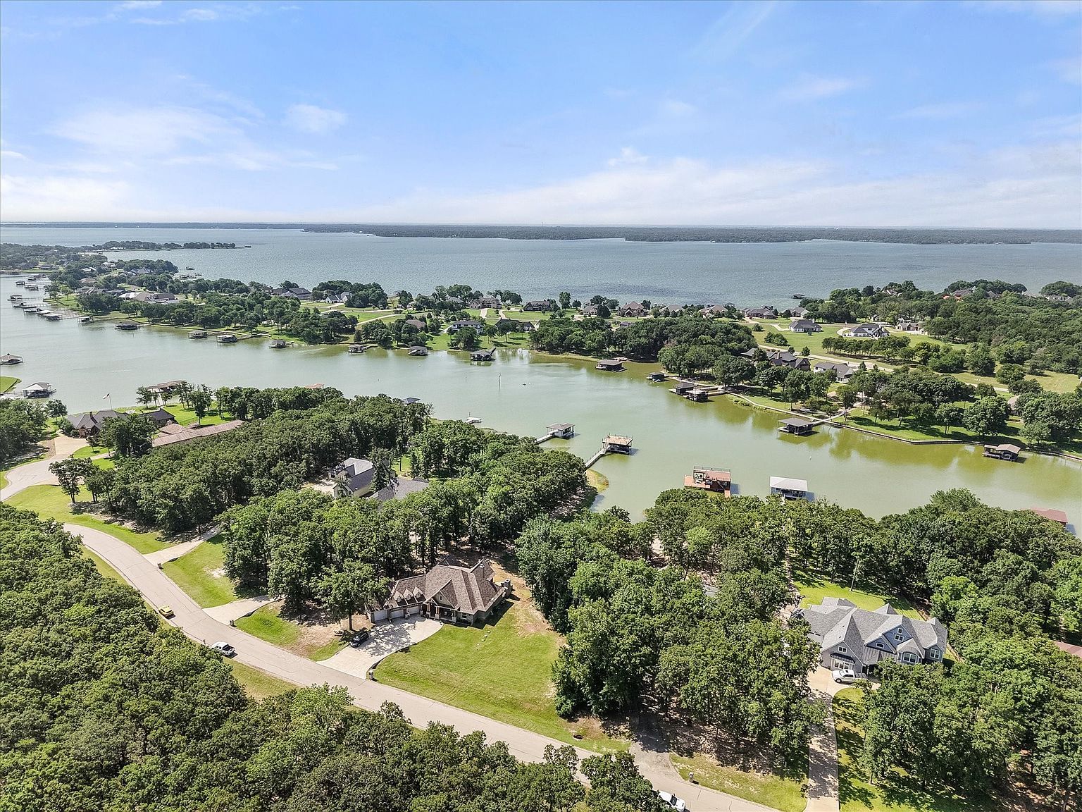 930 Waters Edge Dr Corsicana, TX 75109 - Thumbnail 3