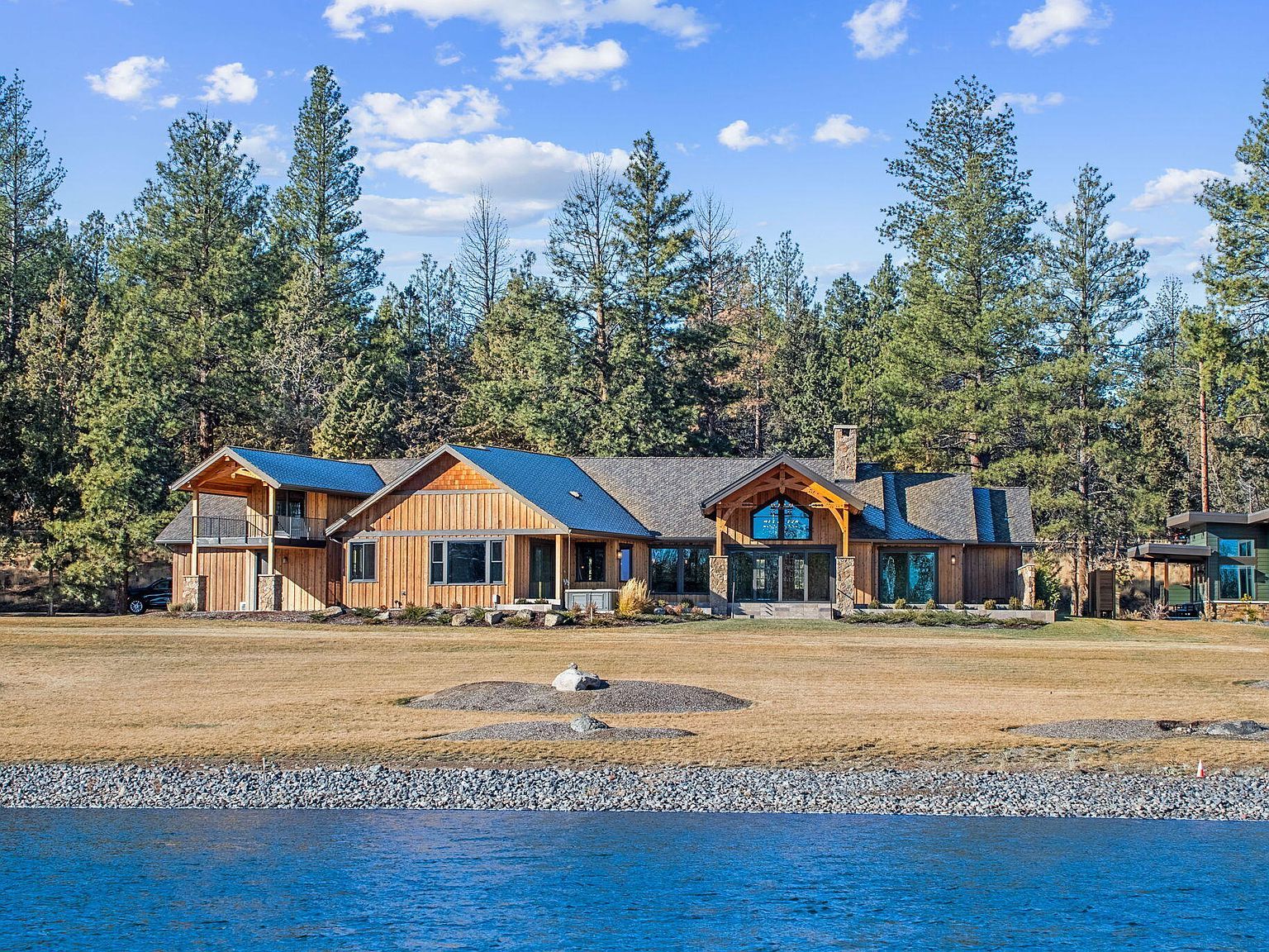 63420 Shoreline Dr Bend, OR 97703 - Thumbnail 3