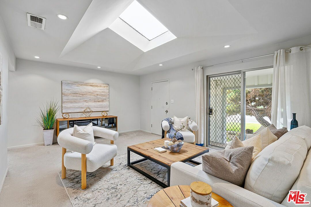 3456 Veteran Ave Los Angeles, CA 90034 - Thumbnail 3