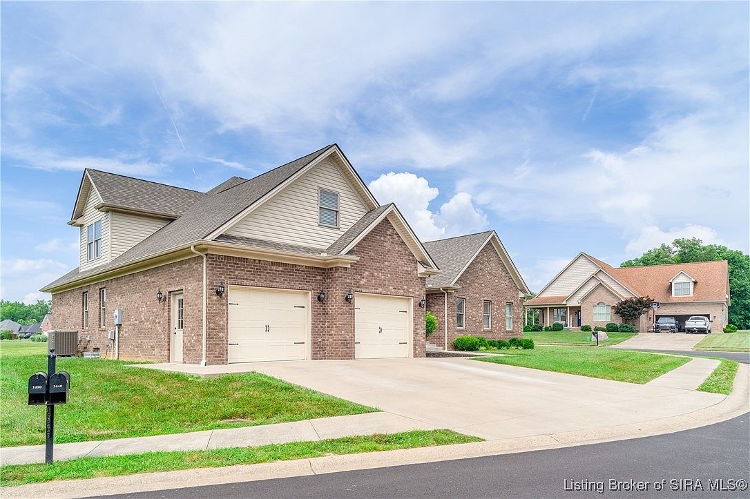 1440 Edgewater Ct Scottsburg, IN 47170 - Thumbnail 3