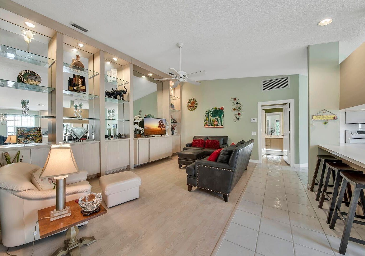 4220 Royal Oak Dr Palm Beach Gardens, FL 33410 - Thumbnail 3