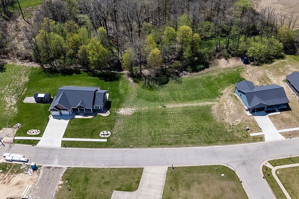 1711 Scarletts Way Ontario, OH 44906 - Thumbnail 3