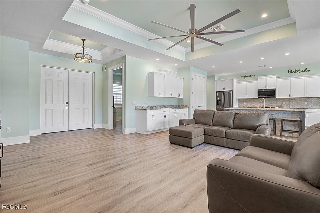 14201 Binghampton Dr Fort Myers, FL 33905 - Thumbnail 3